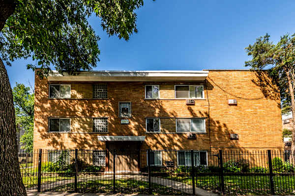 8352-8358 S Ellis Ave property